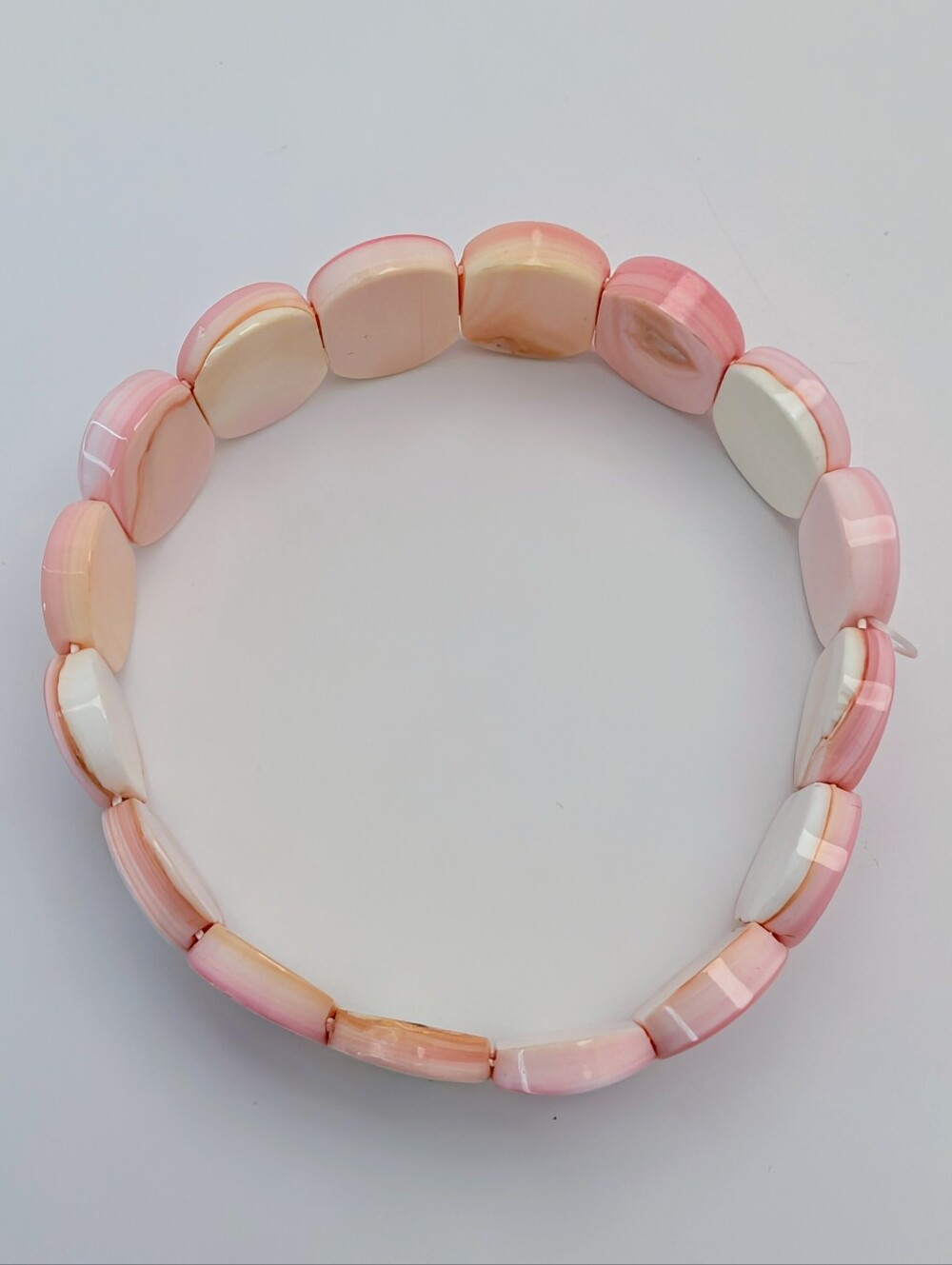 Pink Conch Stretchy Bracelet - Picture 2 of 4